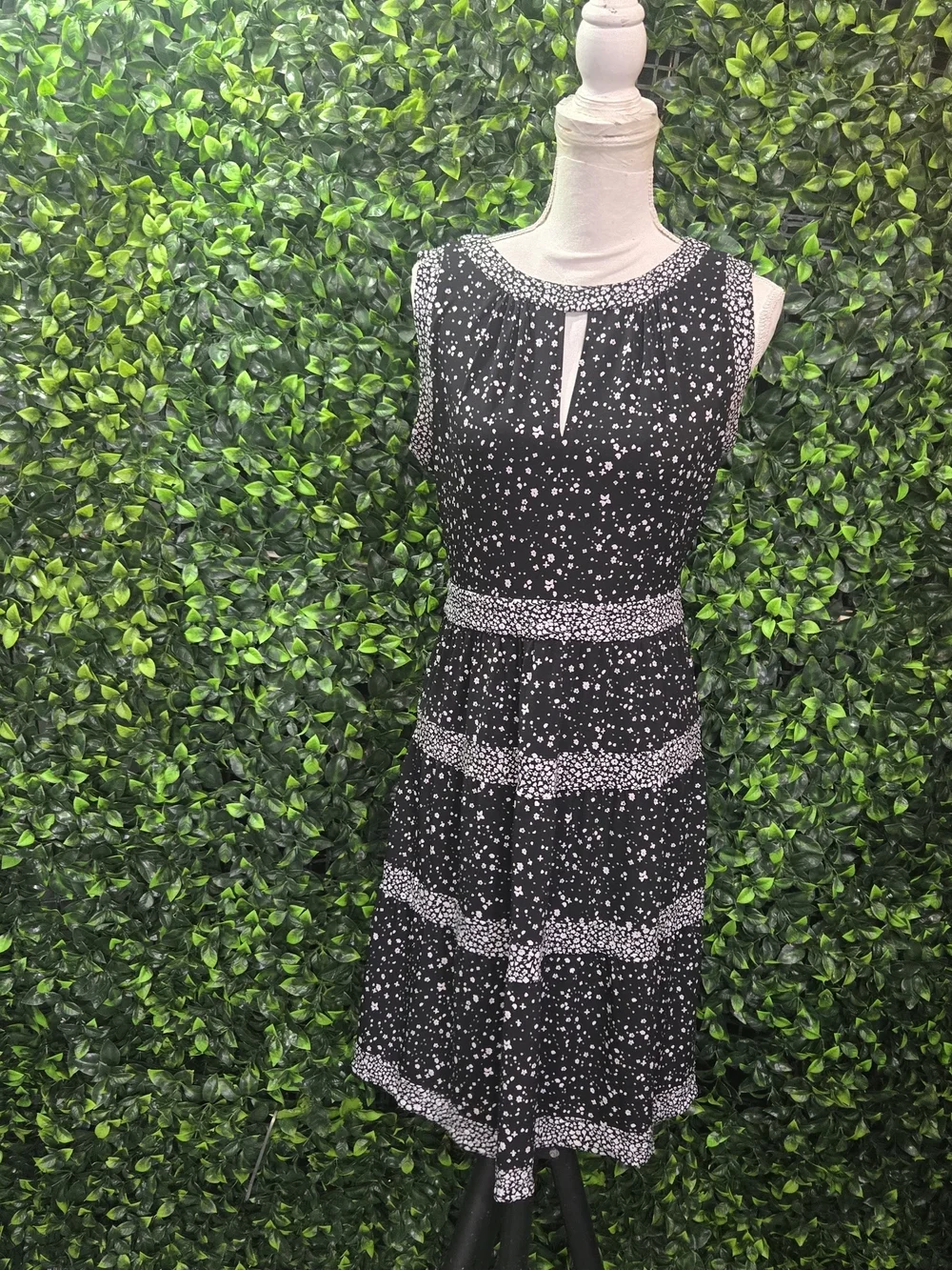 Michael Kors elegant sleeveless